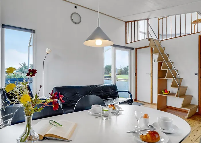 Beautiful In With Wifi Holiday home *